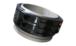 Light Weight V-style Cou- plings with quick connec- tion Victaulic Clamps